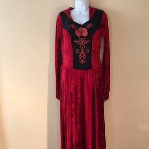 Women’s Gothic Gown